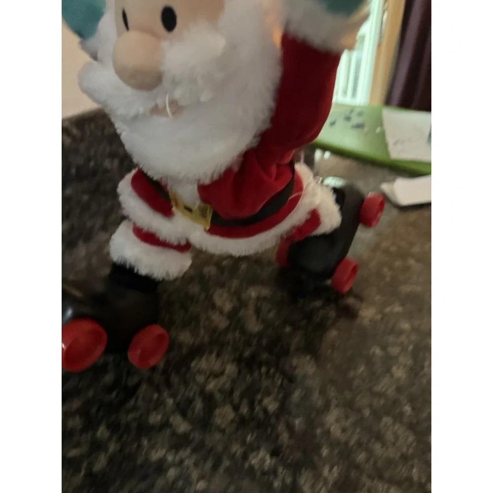 Holiday Home Accents Gemmy Animated Skating Santa Plush - 16''‎